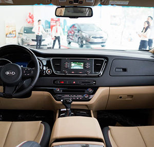 Đổi màu nội thất Fotuner cao cấp thêm trần sao